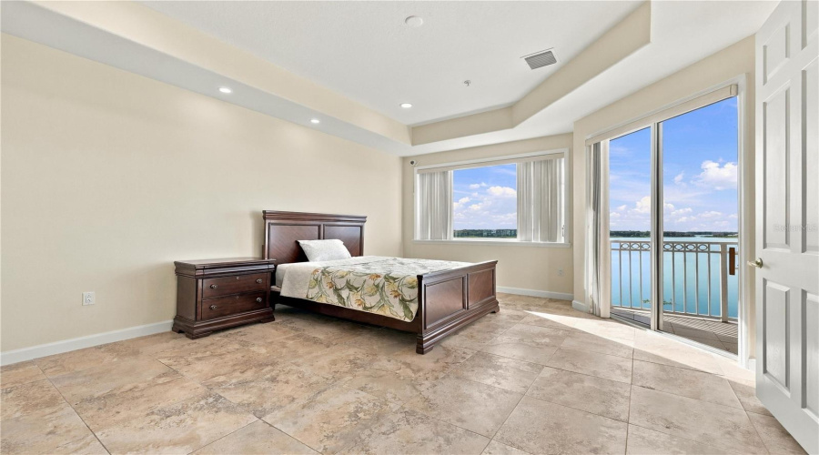 Orlando, Florida 32836, 2 Bedroom Bedrooms, ,2 Bathroombathrooms,Residential,For Sale,The Esplanade,0,Mfro6441656