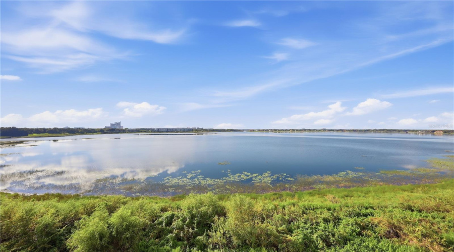 Orlando, Florida 32836, 2 Bedroom Bedrooms, ,2 Bathroombathrooms,Residential,For Sale,The Esplanade,0,Mfro6441656