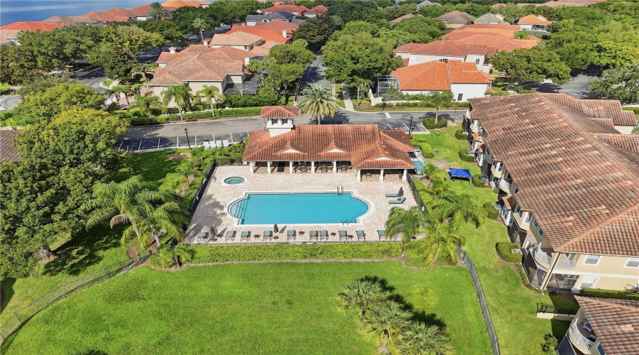 Orlando, Florida 32836, 2 Bedroom Bedrooms, ,2 Bathroombathrooms,Residential,For Sale,The Esplanade,0,Mfro6441656