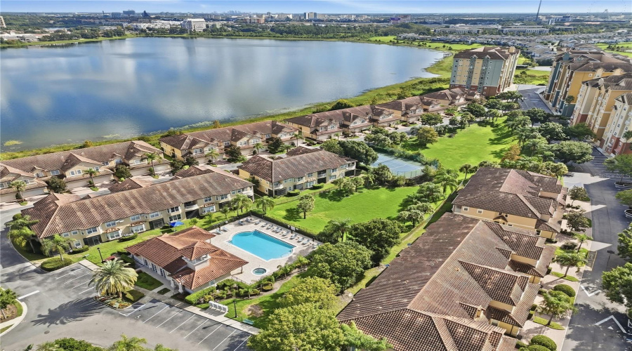 Orlando, Florida 32836, 2 Bedroom Bedrooms, ,2 Bathroombathrooms,Residential,For Sale,The Esplanade,0,Mfro6441656