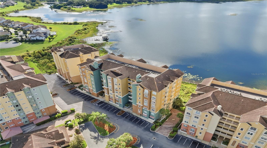 Orlando, Florida 32836, 2 Bedroom Bedrooms, ,2 Bathroombathrooms,Residential,For Sale,The Esplanade,0,Mfro6441656