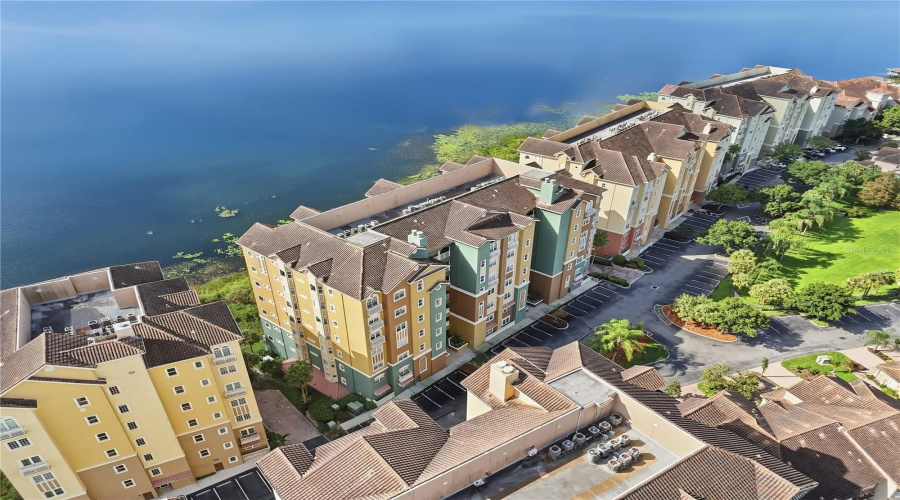 Orlando, Florida 32836, 2 Bedroom Bedrooms, ,2 Bathroombathrooms,Residential,For Sale,The Esplanade,0,Mfro6441656
