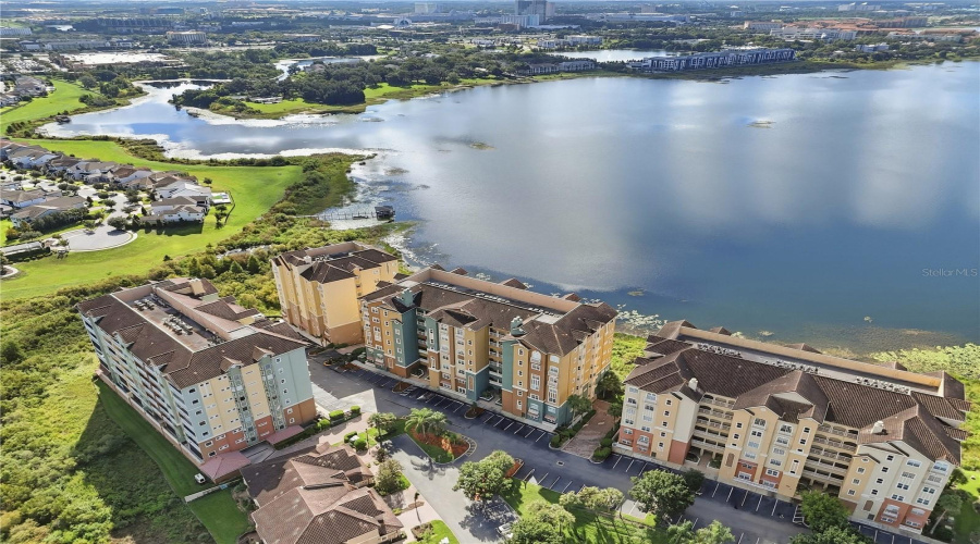 Orlando, Florida 32836, 2 Bedroom Bedrooms, ,2 Bathroombathrooms,Residential,For Sale,The Esplanade,0,Mfro6441656