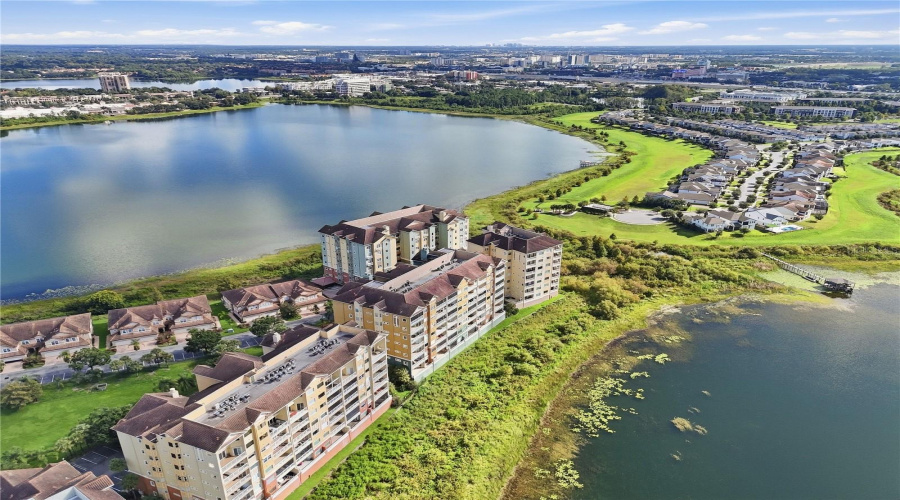 Orlando, Florida 32836, 2 Bedroom Bedrooms, ,2 Bathroombathrooms,Residential,For Sale,The Esplanade,0,Mfro6441656