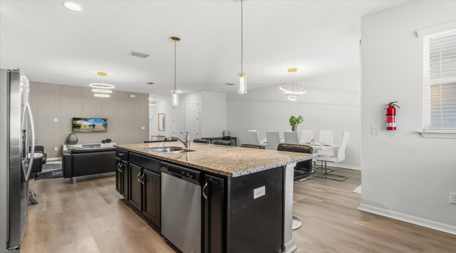 Kissimmee, Florida 34747, 4 Bedroom Bedrooms, ,4 Bathroombathrooms,Residential,For Sale,Carey Palm,0,Mfro6442492