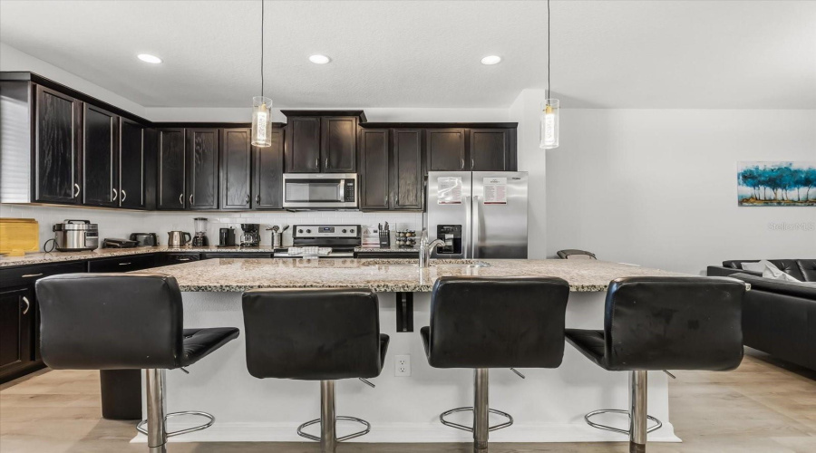 Kissimmee, Florida 34747, 4 Bedroom Bedrooms, ,4 Bathroombathrooms,Residential,For Sale,Carey Palm,0,Mfro6442492