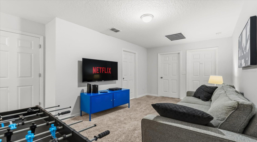 Kissimmee, Florida 34747, 4 Bedroom Bedrooms, ,4 Bathroombathrooms,Residential,For Sale,Carey Palm,0,Mfro6442492