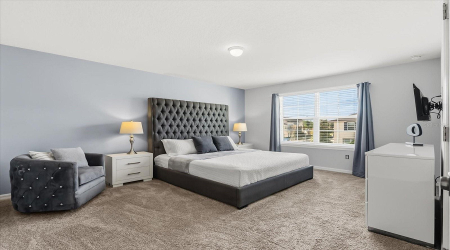 Kissimmee, Florida 34747, 4 Bedroom Bedrooms, ,4 Bathroombathrooms,Residential,For Sale,Carey Palm,0,Mfro6442492