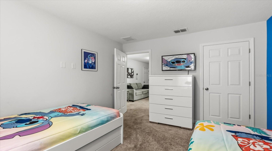 Kissimmee, Florida 34747, 4 Bedroom Bedrooms, ,4 Bathroombathrooms,Residential,For Sale,Carey Palm,0,Mfro6442492