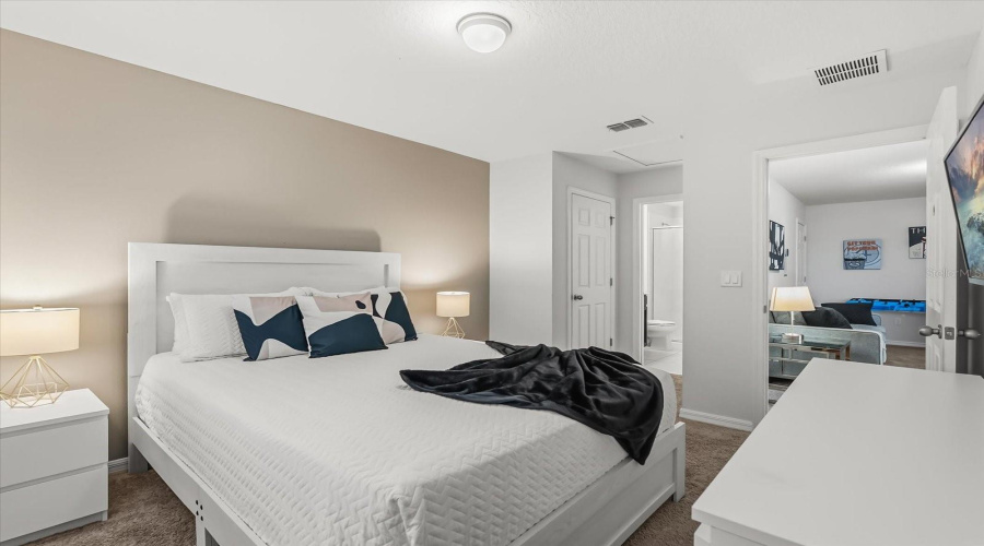 Kissimmee, Florida 34747, 4 Bedroom Bedrooms, ,4 Bathroombathrooms,Residential,For Sale,Carey Palm,0,Mfro6442492