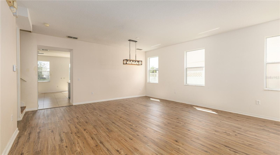 Kissimmee, Florida 34747, 5 Bedroom Bedrooms, ,3 Bathroombathrooms,Residential,For Sale,Blooming Alamanda,0,Mfro6434366
