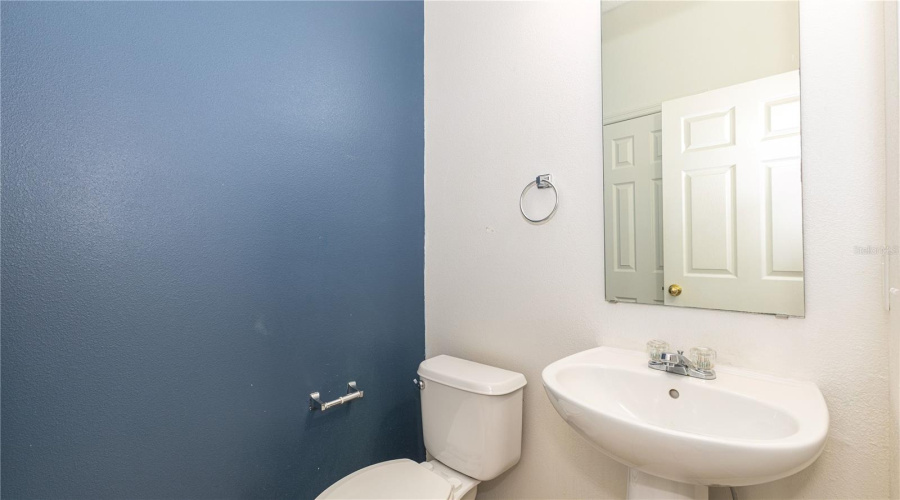 Kissimmee, Florida 34747, 5 Bedroom Bedrooms, ,3 Bathroombathrooms,Residential,For Sale,Blooming Alamanda,0,Mfro6434366