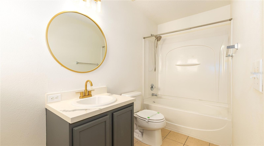 Kissimmee, Florida 34747, 5 Bedroom Bedrooms, ,3 Bathroombathrooms,Residential,For Sale,Blooming Alamanda,0,Mfro6434366