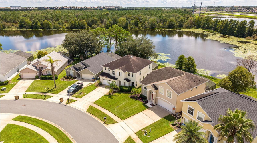 Kissimmee, Florida 34747, 5 Bedroom Bedrooms, ,3 Bathroombathrooms,Residential,For Sale,Blooming Alamanda,0,Mfro6434366