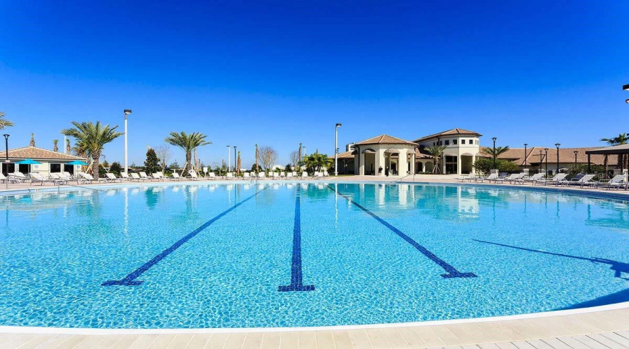 Davenport, Florida 33896, 6 Bedroom Bedrooms, ,6 Bathroombathrooms,Residential,For Sale,Palmero,0,Mfro6442529