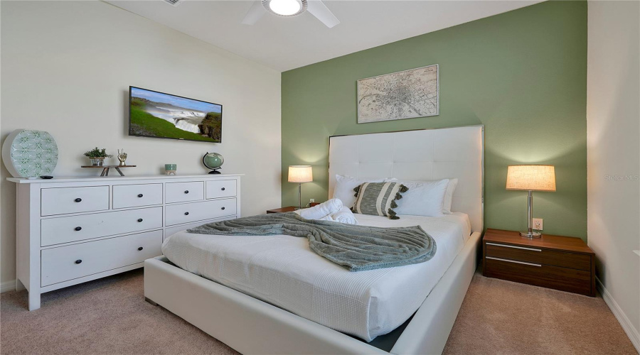Davenport, Florida 33897, 5 Bedroom Bedrooms, ,4 Bathroombathrooms,Residential,For Sale,Lana,0,Mfro6442564
