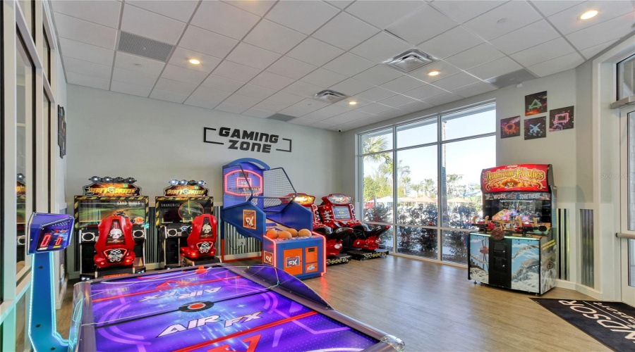 Davenport, Florida 33897, 5 Bedroom Bedrooms, ,4 Bathroombathrooms,Residential,For Sale,Lana,0,Mfro6442564