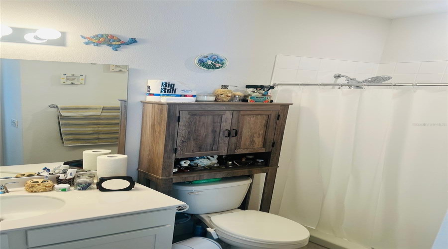 Flex Space Bath 1St Floor