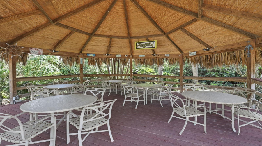 Davenport, Florida 33897, 2 Bedroom Bedrooms, ,2 Bathroombathrooms,Residential,For Sale,Gran Bahama,0,Mfrv4951115