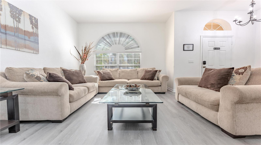 Davenport, Florida 33837, 5 Bedroom Bedrooms, ,3 Bathroombathrooms,Residential,For Sale,Cadiz,0,Mfro6438900