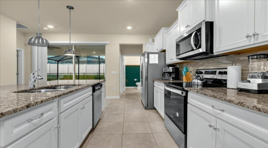 Davenport, Florida 33897, 5 Bedroom Bedrooms, ,5 Bathroombathrooms,Residential,For Sale,Summer,0,Mfro6439025