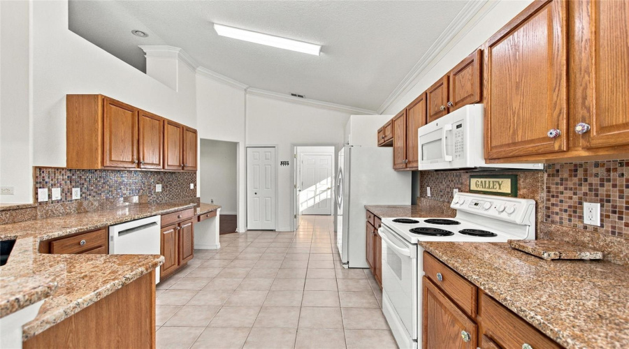 Granite Countertops &Amp; Tile Backsplash