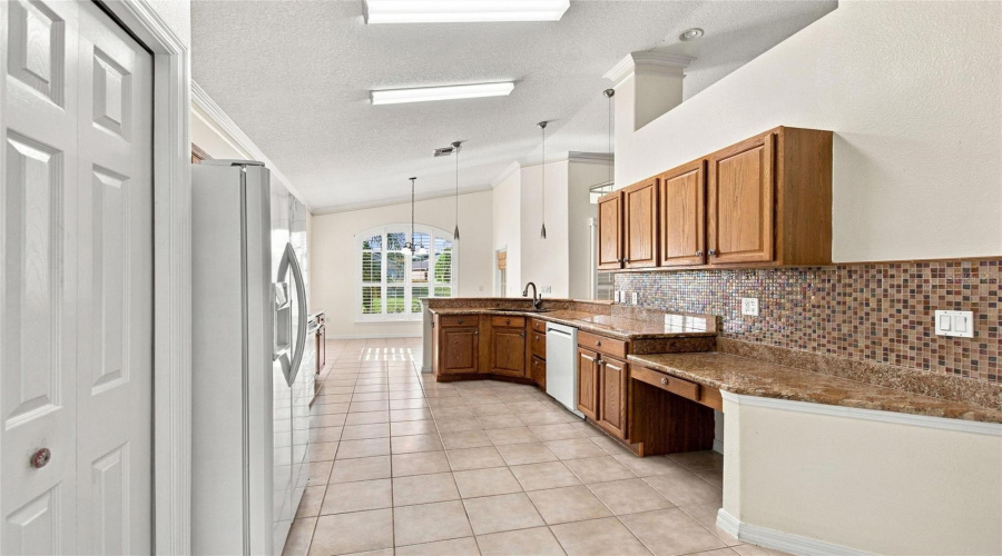 Davenport, Florida 33837, 3 Bedroom Bedrooms, ,2 Bathroombathrooms,Residential,For Sale,Royal Palm Dr,0,Mfrs5157447