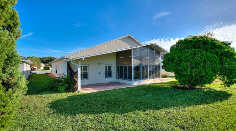 Davenport, Florida 33837, 3 Bedroom Bedrooms, ,2 Bathroombathrooms,Residential,For Sale,Royal Palm Dr,0,Mfrs5157447