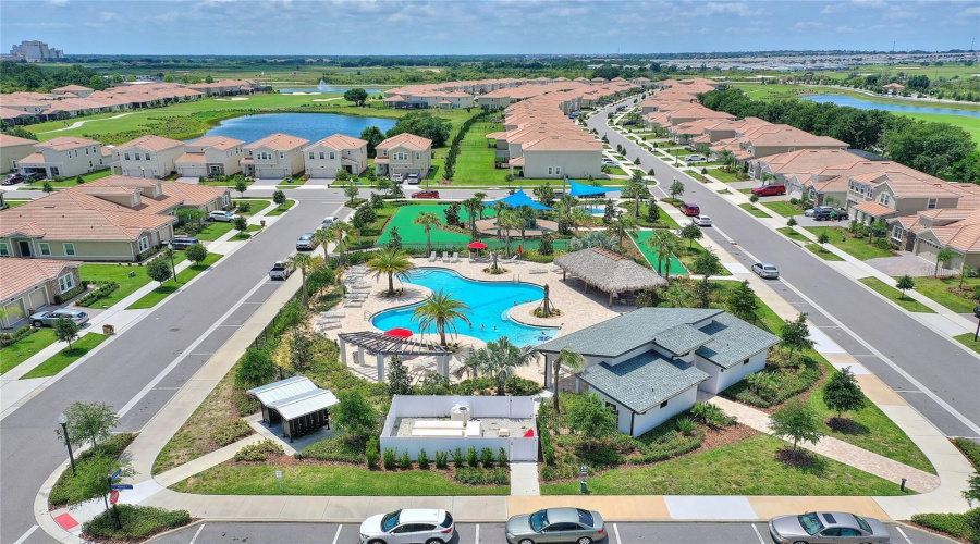 Davenport, Florida 33896, 5 Bedroom Bedrooms, ,3 Bathroombathrooms,Residential,For Sale,Gleneagles,0,Mfro6439171