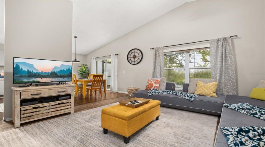 Davenport, Florida 33897, 4 Bedroom Bedrooms, ,2 Bathroombathrooms,Residential,For Sale,Castlemain,0,Mfrs5157594
