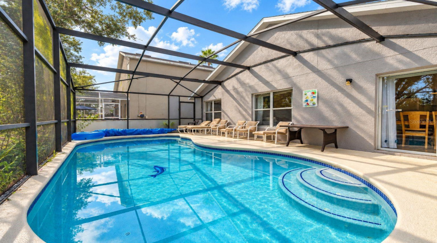 Davenport, Florida 33897, 4 Bedroom Bedrooms, ,2 Bathroombathrooms,Residential,For Sale,Castlemain,0,Mfrs5157594