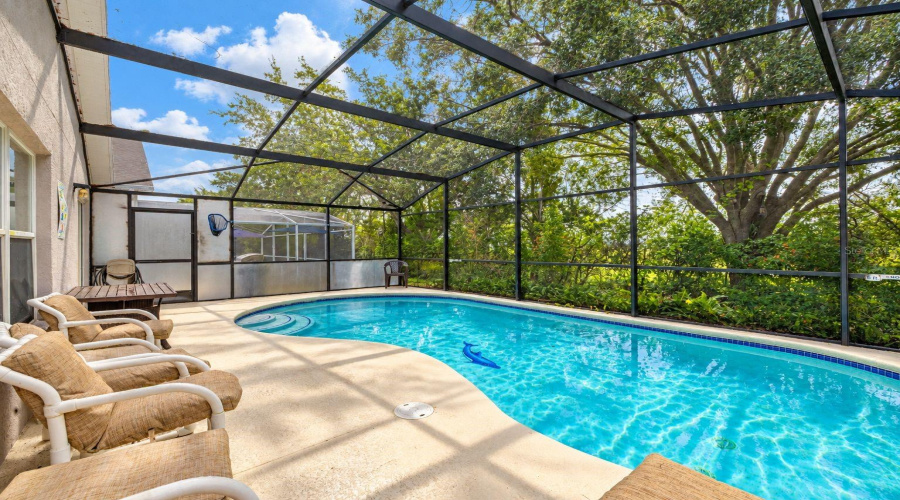 Davenport, Florida 33897, 4 Bedroom Bedrooms, ,2 Bathroombathrooms,Residential,For Sale,Castlemain,0,Mfrs5157594