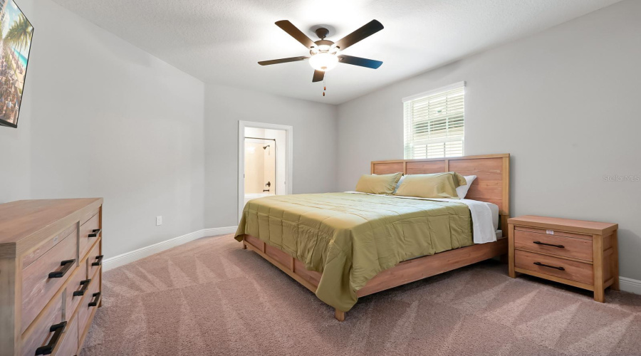 Kissimmee, Florida 34747, 6 Bedroom Bedrooms, ,4 Bathroombathrooms,Residential,For Sale,Somersworth,0,Mfro6442822