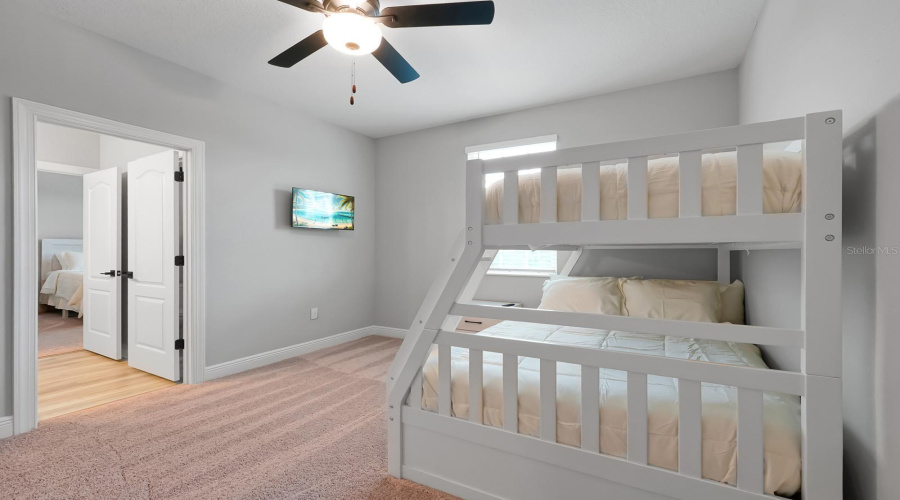 Kissimmee, Florida 34747, 6 Bedroom Bedrooms, ,4 Bathroombathrooms,Residential,For Sale,Somersworth,0,Mfro6442822