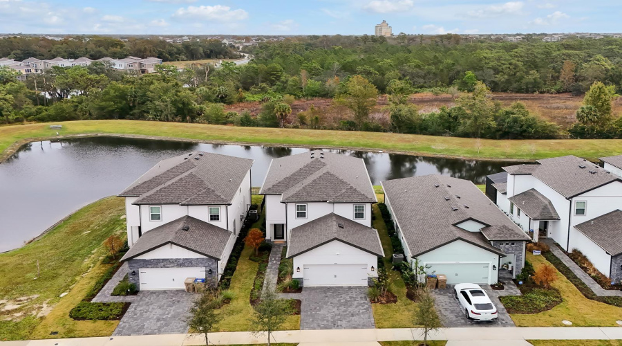 Kissimmee, Florida 34747, 6 Bedroom Bedrooms, ,4 Bathroombathrooms,Residential,For Sale,Somersworth,0,Mfro6442822