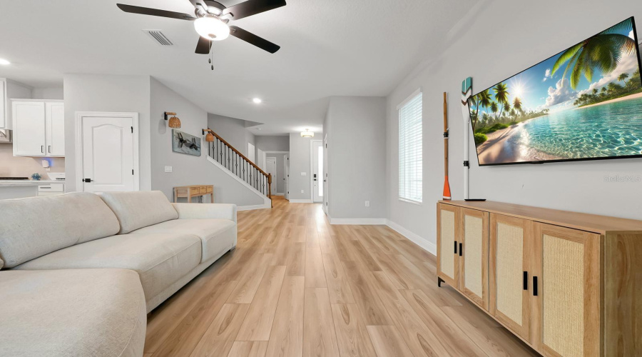 Kissimmee, Florida 34747, 6 Bedroom Bedrooms, ,4 Bathroombathrooms,Residential,For Sale,Somersworth,0,Mfro6442822