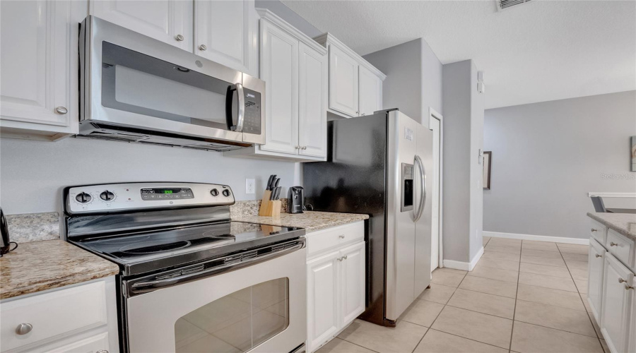 Kissimmee, Florida 34747, 4 Bedroom Bedrooms, ,3 Bathroombathrooms,Residential,For Sale,California Palm,0,Mfro6442785