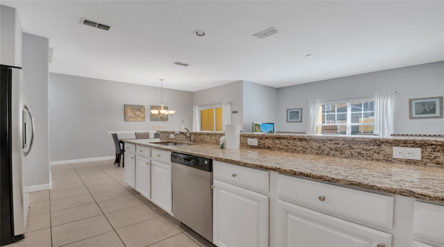 Kissimmee, Florida 34747, 4 Bedroom Bedrooms, ,3 Bathroombathrooms,Residential,For Sale,California Palm,0,Mfro6442785