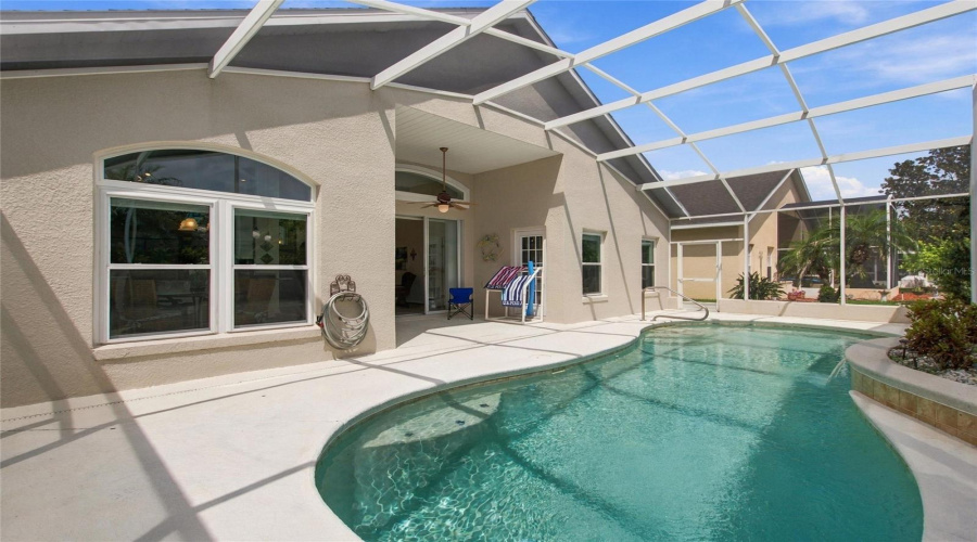 Davenport, Florida 33837, 3 Bedroom Bedrooms, ,2 Bathroombathrooms,Residential,For Sale,Oak Hammock Dr,0,Mfrs5157799