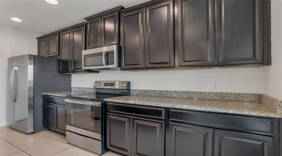Davenport, Florida 33837, 5 Bedroom Bedrooms, ,3 Bathroombathrooms,Residential,For Sale,Benjamin,0,Mfro6442240