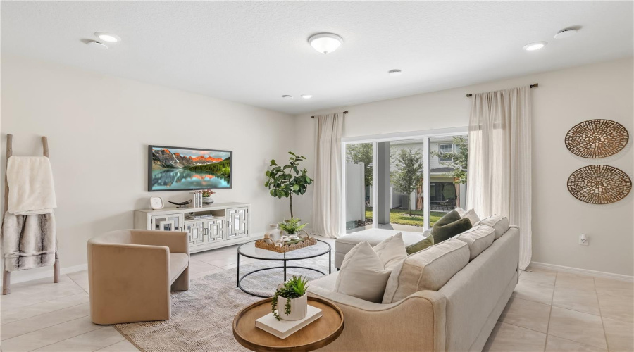 Davenport, Florida 33896, 3 Bedroom Bedrooms, ,2 Bathroombathrooms,Residential,For Sale,Fetching,0,Mfro6442961