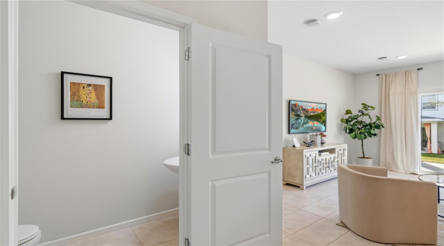 Davenport, Florida 33896, 3 Bedroom Bedrooms, ,2 Bathroombathrooms,Residential,For Sale,Fetching,0,Mfro6442961