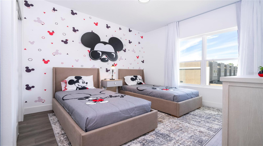 Kissimmee, Florida 34747, 5 Bedroom Bedrooms, ,4 Bathroombathrooms,Residential,For Sale,Hayman,0,Mfrs5157727