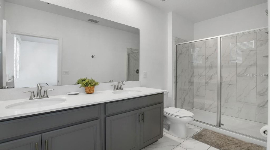 Davenport, Florida 33896, 6 Bedroom Bedrooms, ,5 Bathroombathrooms,Residential,For Sale,Sommerset Hills,0,Mfro6442586