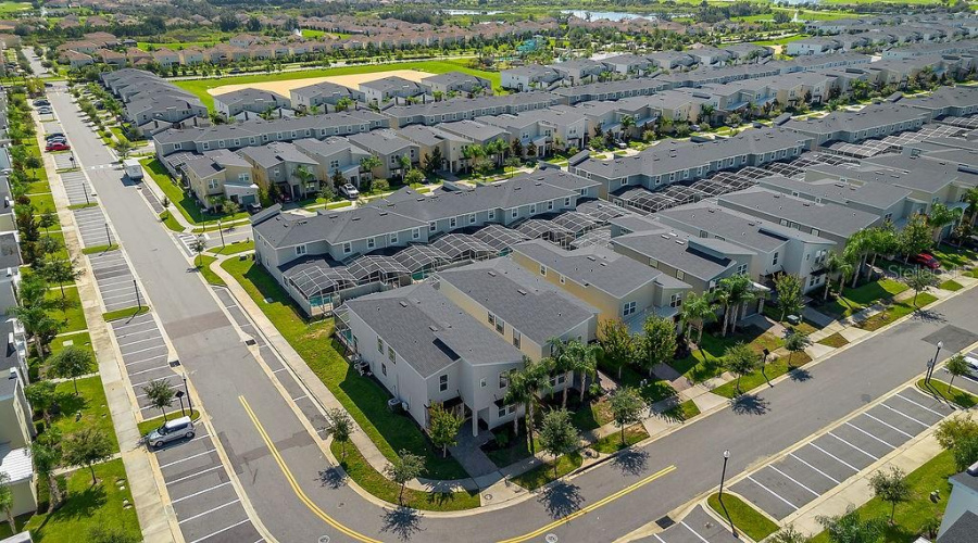 Davenport, Florida 33896, 6 Bedroom Bedrooms, ,5 Bathroombathrooms,Residential,For Sale,Sommerset Hills,0,Mfro6442586