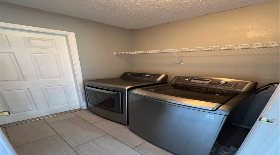 Davenport, Florida 33837, 3 Bedroom Bedrooms, ,2 Bathroombathrooms,Residential,For Sale,Royal Ridge,0,Mfro6441517