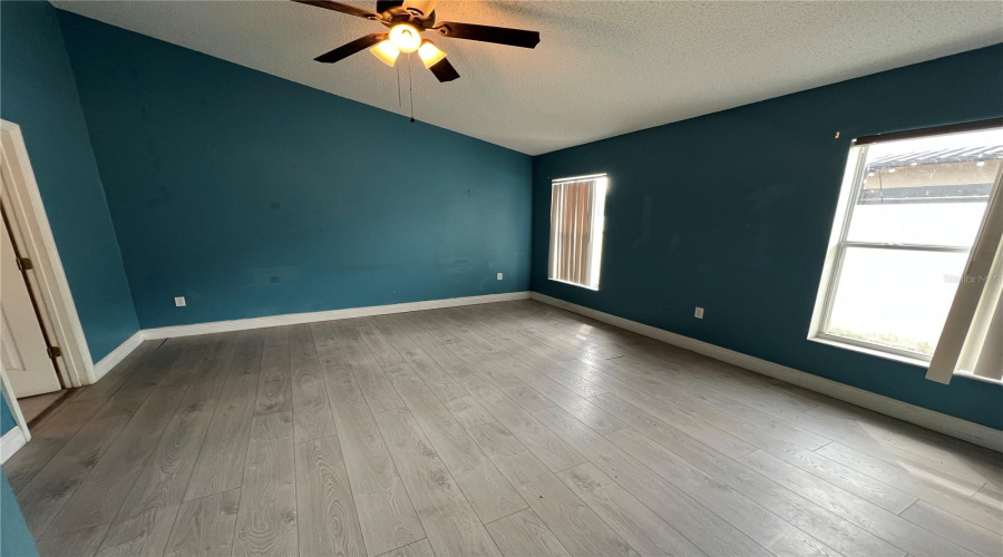 Davenport, Florida 33837, 3 Bedroom Bedrooms, ,2 Bathroombathrooms,Residential,For Sale,Royal Ridge,0,Mfro6441517