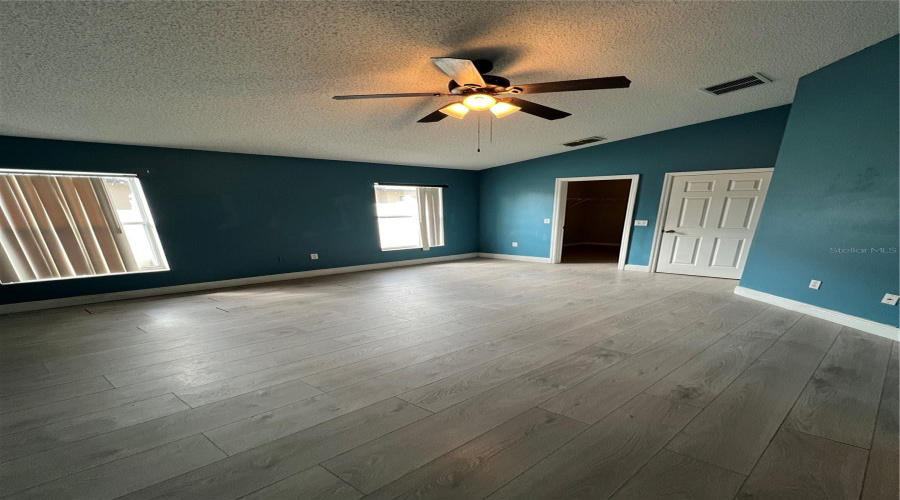 Davenport, Florida 33837, 3 Bedroom Bedrooms, ,2 Bathroombathrooms,Residential,For Sale,Royal Ridge,0,Mfro6441517