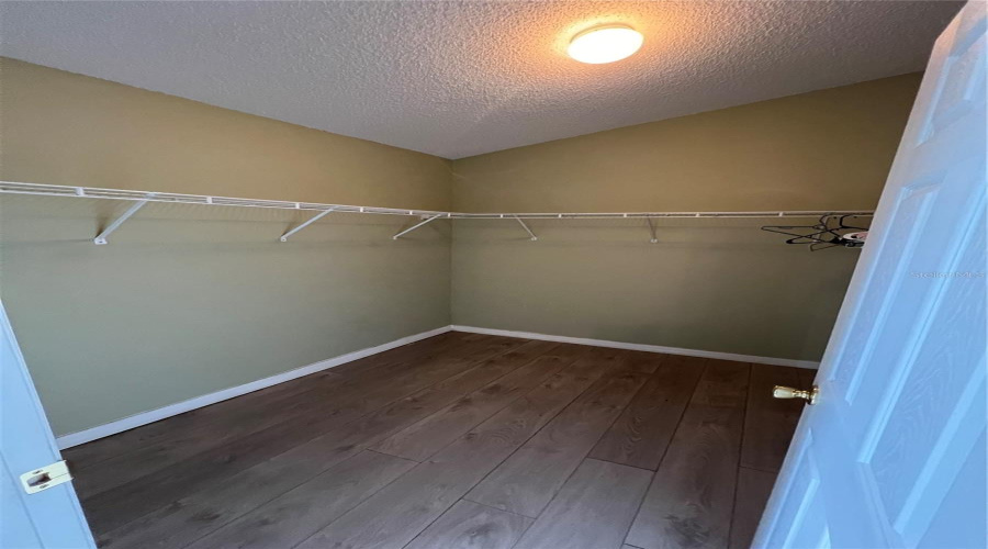 Davenport, Florida 33837, 3 Bedroom Bedrooms, ,2 Bathroombathrooms,Residential,For Sale,Royal Ridge,0,Mfro6441517
