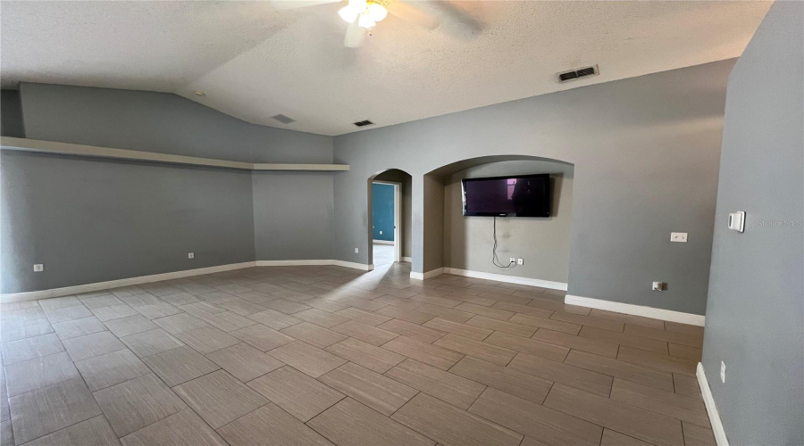 Davenport, Florida 33837, 3 Bedroom Bedrooms, ,2 Bathroombathrooms,Residential,For Sale,Royal Ridge,0,Mfro6441517